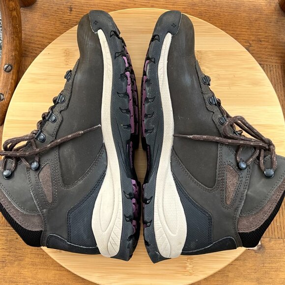 Columbia Waterproof Hiking Boot Women's Size EU 39 Wide, US 8 Wide, EUC - Picture 5 of 10